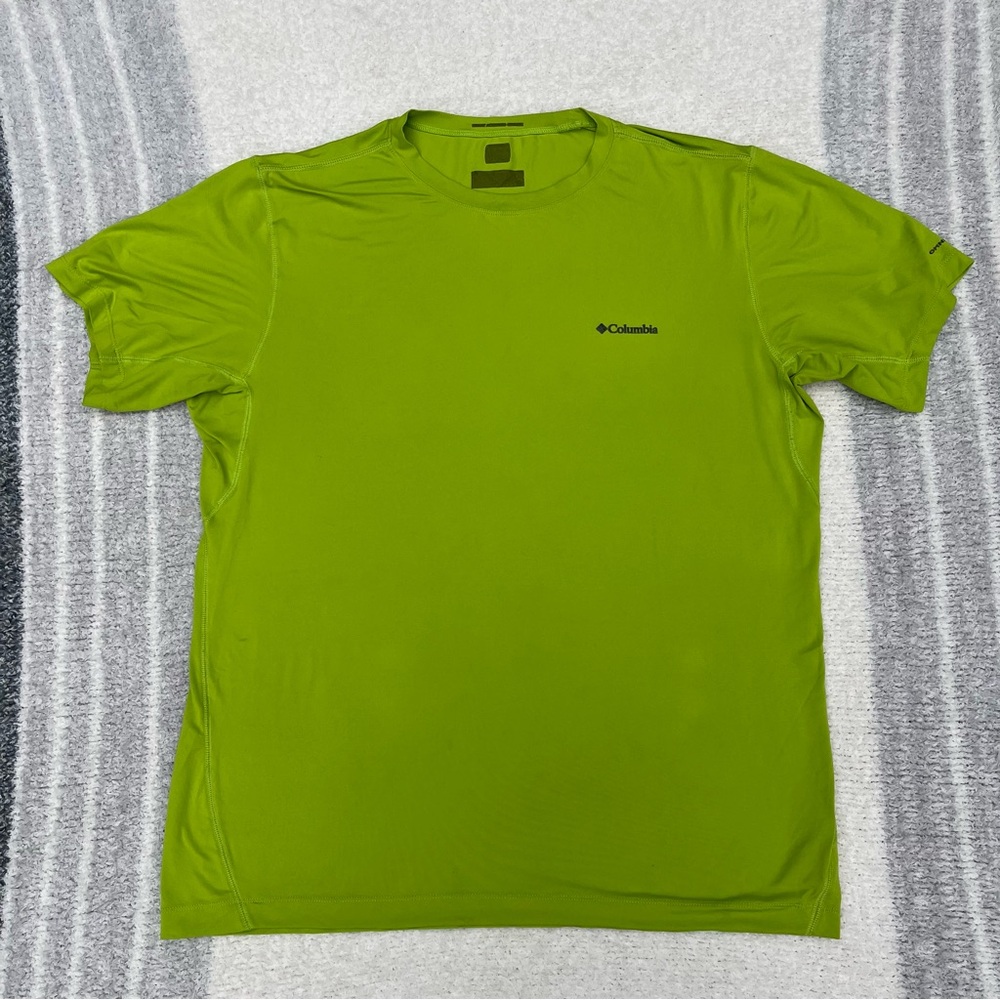 Columbia Men's lime Green T-Shirt